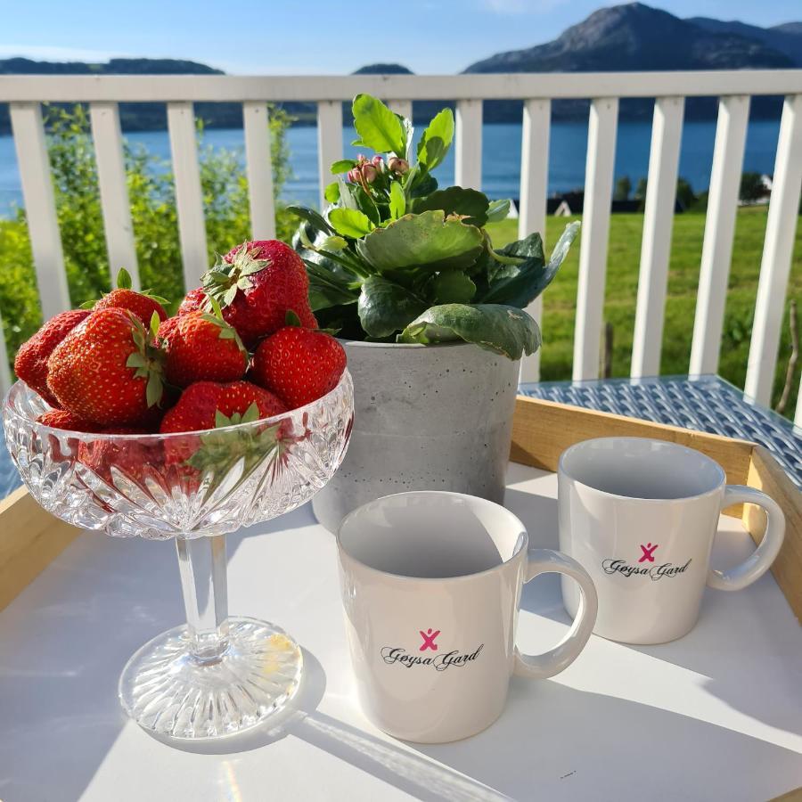 Lysefjorden - Goysa Gard Appartement Forsand Buitenkant foto