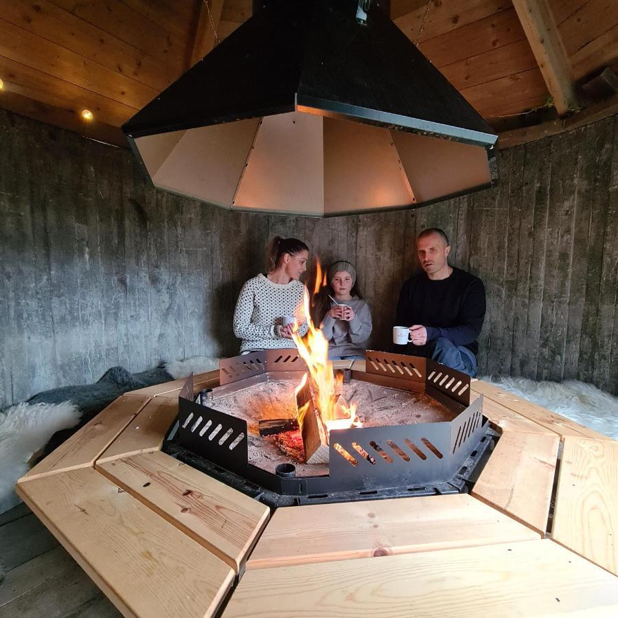 Lysefjorden - Goysa Gard Appartement Forsand Buitenkant foto